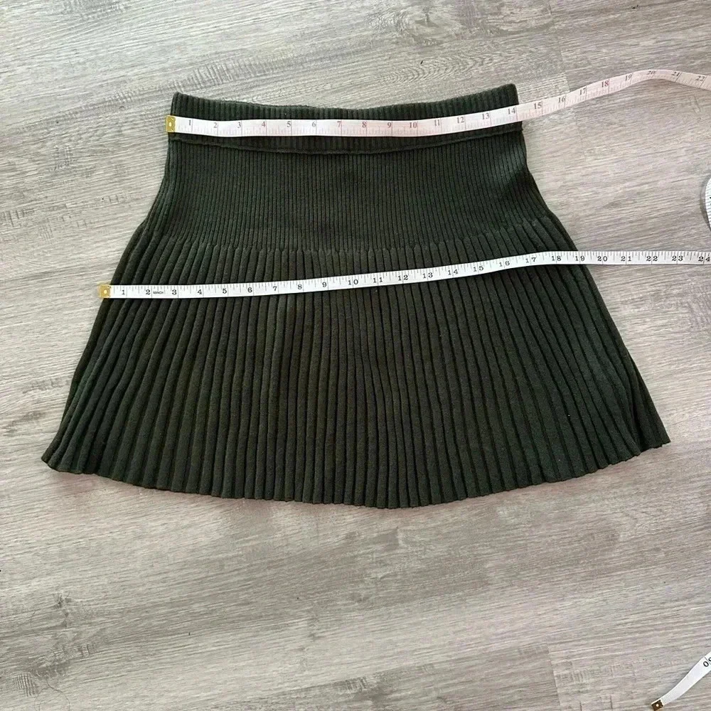 Aerie mini skirt size S